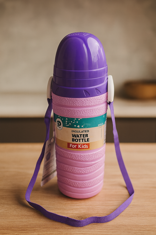 Fresh Cool Insulated school Hot & Cold Water Bottle for Kids – 800ml Thermoware Sipper with Strap