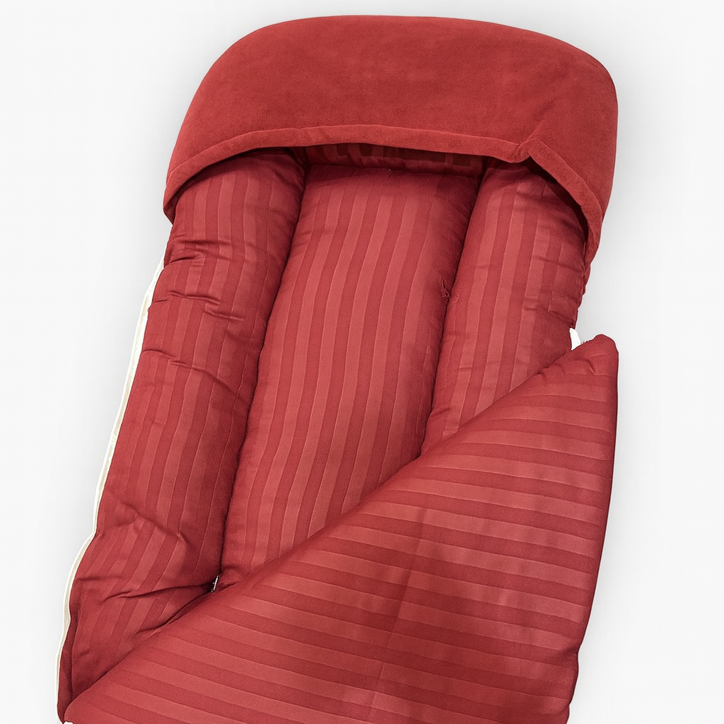 Baby Carry Nest – Soft and Cozy Newborn Sleeping Bag with Head Support