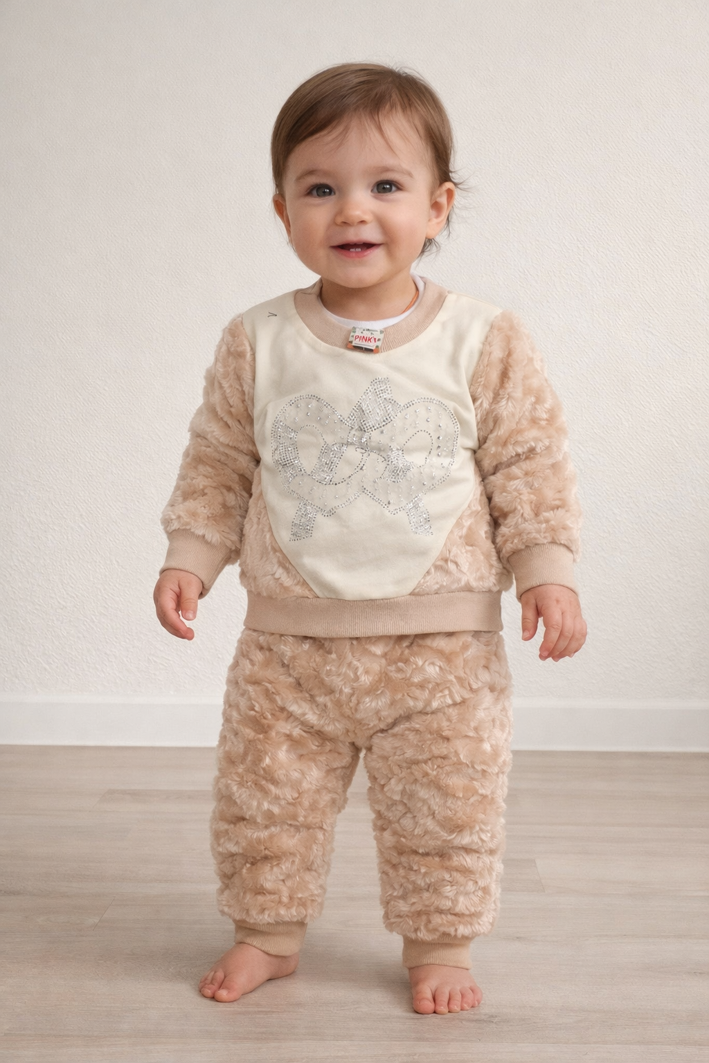 Mulaim Plush Baby Tracksuit Set – Cozy Winter 2-Piece Outfit