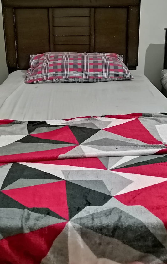 Single Bed AC Blanket Soft Fleece – Lightweight Cozy Blanket for Summer & Winter